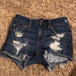 Women’s American Eagle shorts